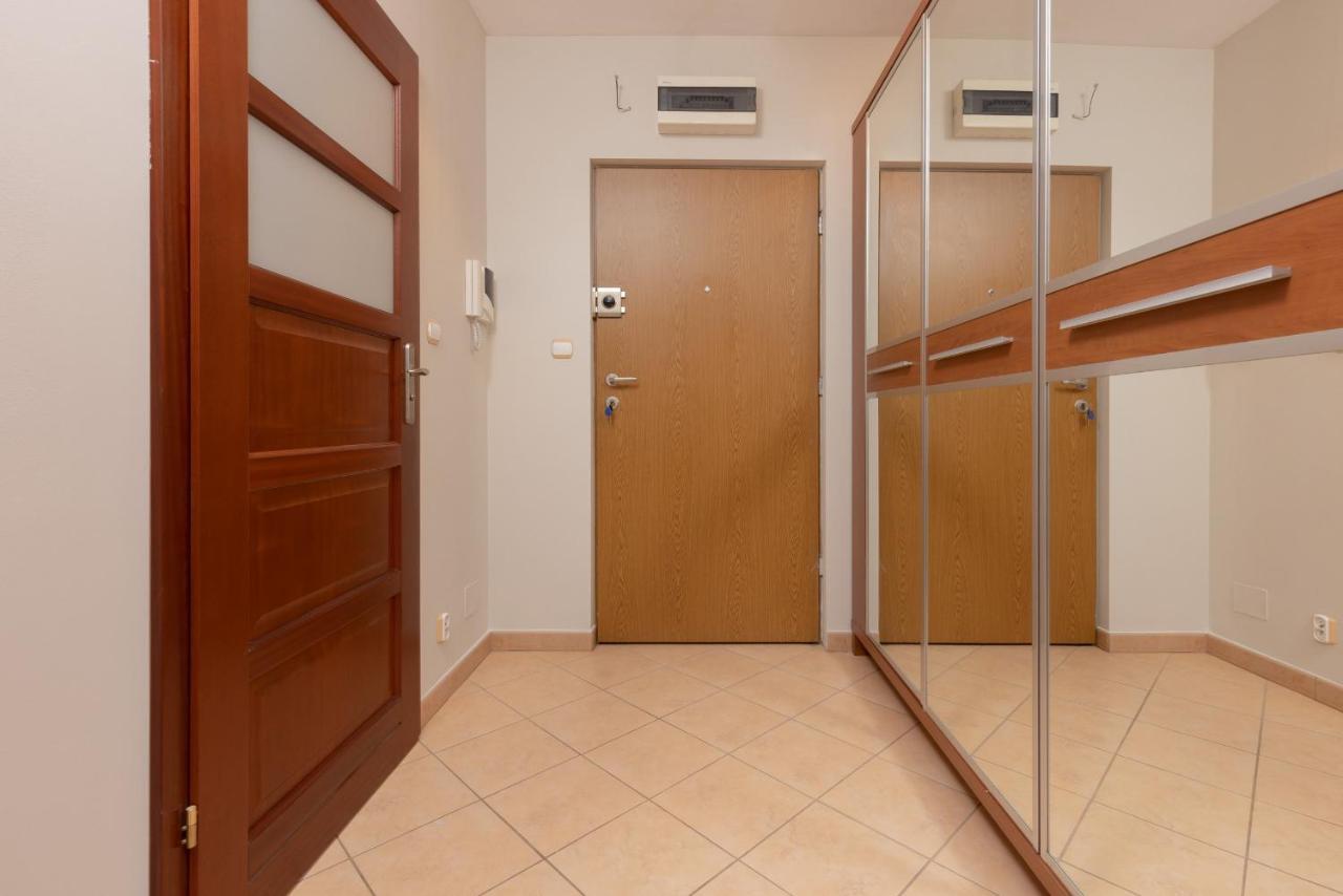 Pejzazowa Apartment Metro Wilanowska Mokotow By Noclegi Renters Varsavia Esterno foto